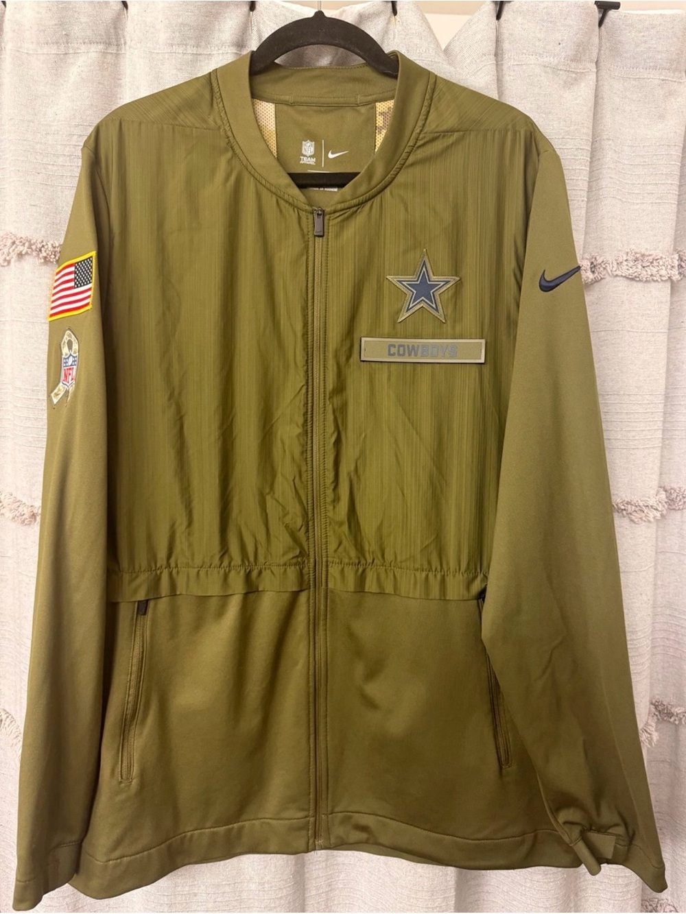 Nike Dallas Cowboys Salute Men's To Service Hybrid Jacket Army Green - SIZE L